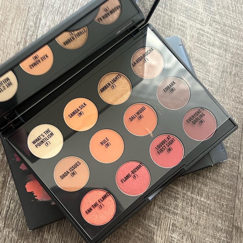 MAC Eyeshadow Palette - Warm Neutrals and Bold Reds